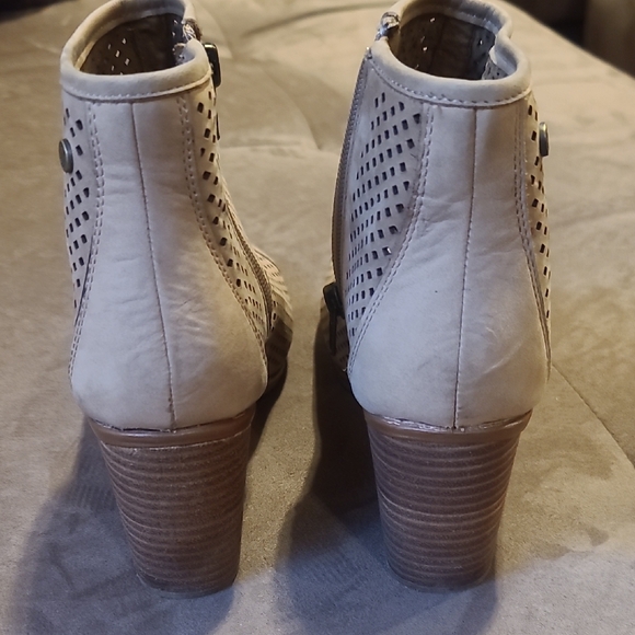 Hush Puppies Beige Perforated Ankle Booties - Picture 6 of 9